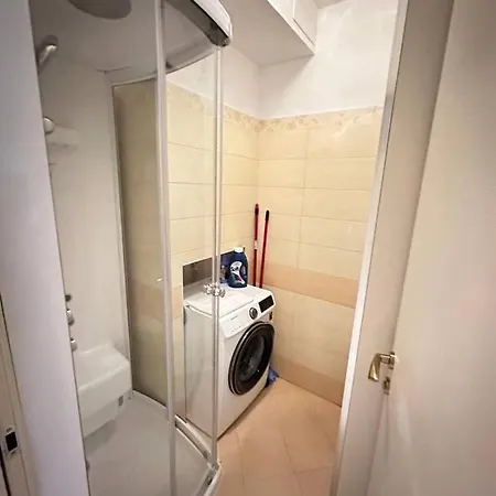 Appartamento Chic House Near The