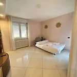 Appartement Chic House Near The Lecco