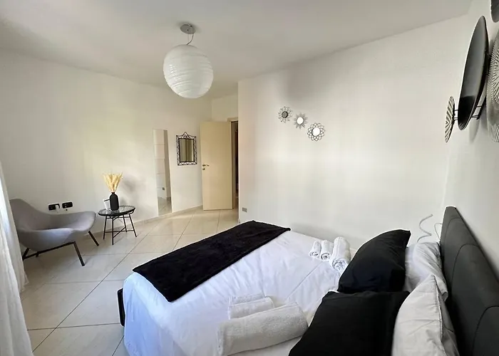 Chic House Near The